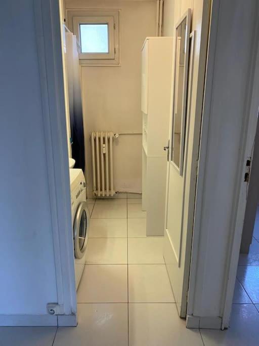 Joli Appartement Proche Metro Лион Экстерьер фото